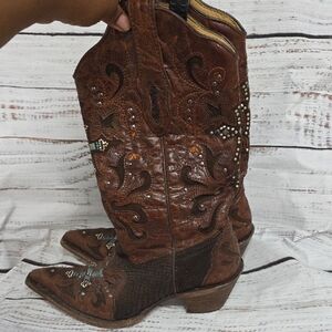 🎉HP🎉Corral Brown Embellished Heeled Boots